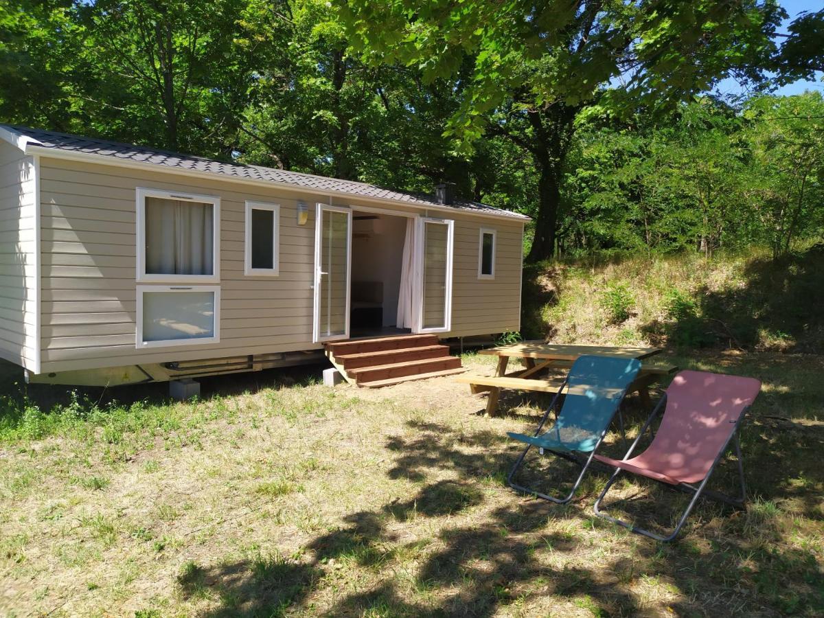 Camping Domaine De Senaud Albon Экстерьер фото