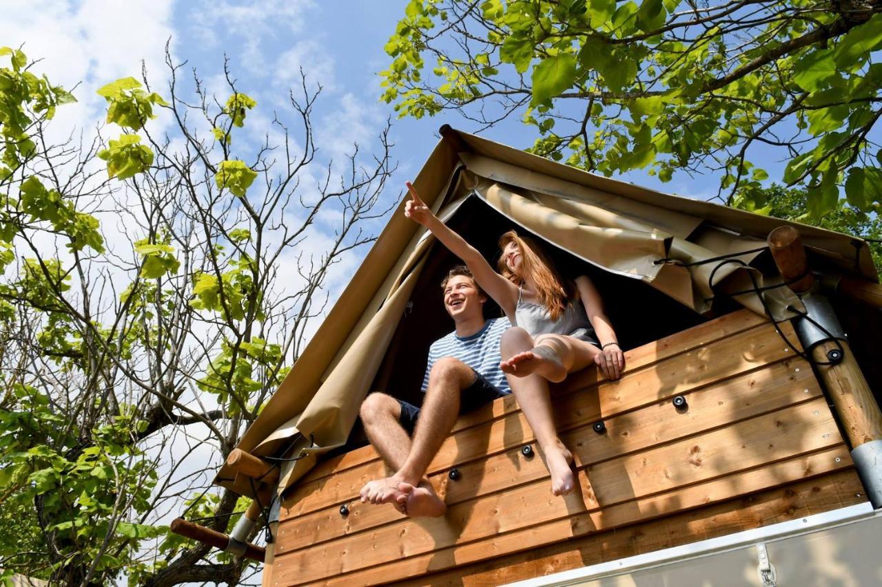 Camping Domaine De Senaud Albon Экстерьер фото